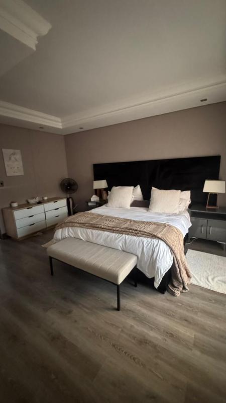5 Bedroom Property for Sale in Amandasig Gauteng