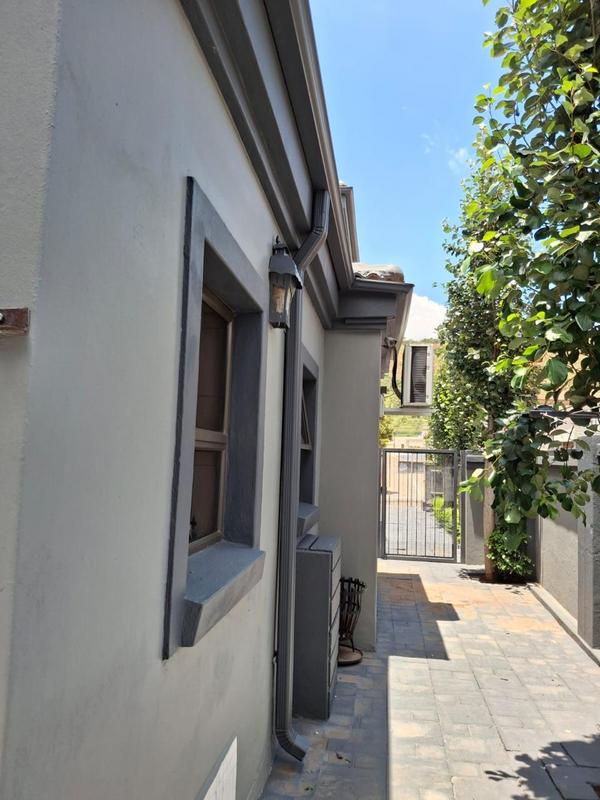 5 Bedroom Property for Sale in Amandasig Gauteng