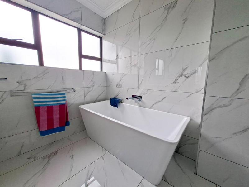 4 Bedroom Property for Sale in Midstream Estate Gauteng