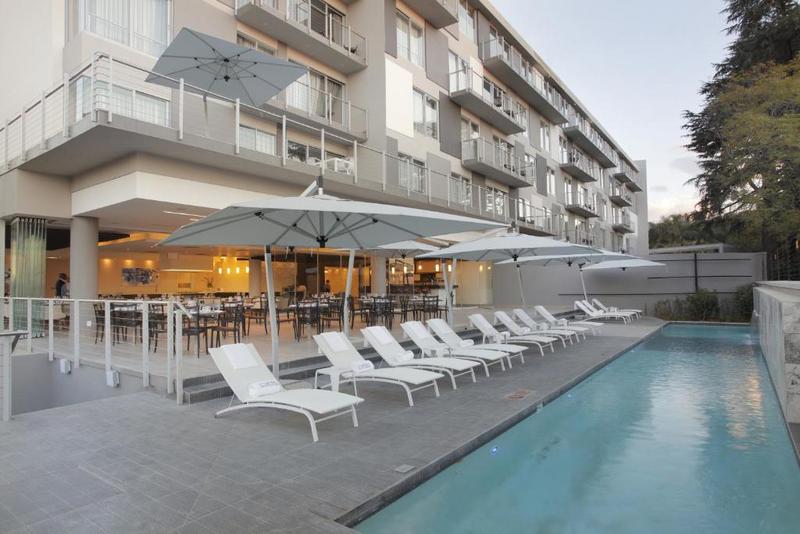 To Let 2 Bedroom Property for Rent in Sandton Central Gauteng