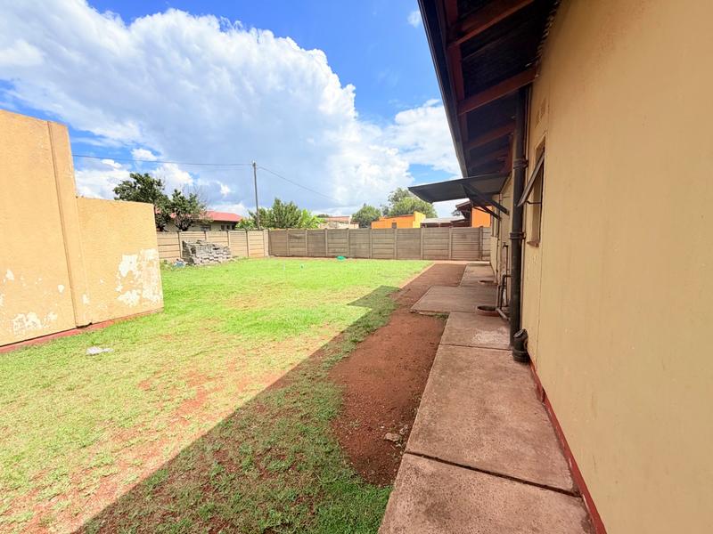 7 Bedroom Property for Sale in Vanderbijlpark CW 4 Gauteng