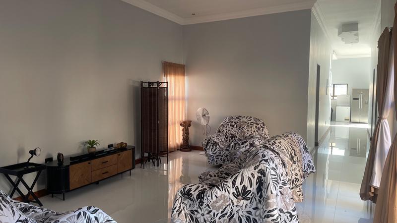 4 Bedroom Property for Sale in Raslouw Gardens Gauteng