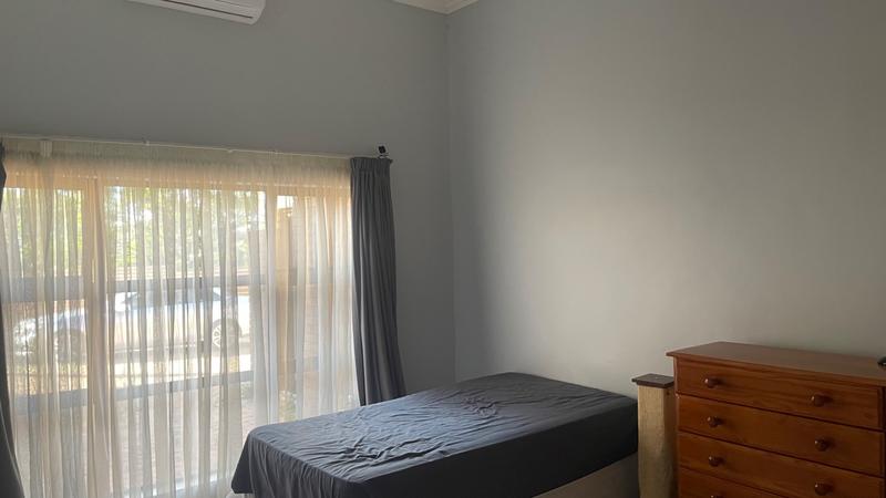 4 Bedroom Property for Sale in Raslouw Gardens Gauteng