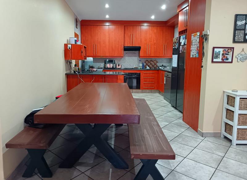 To Let 3 Bedroom Property for Rent in New State Area Gauteng