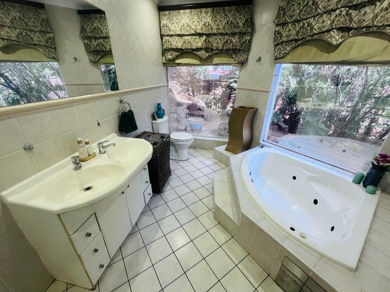 4 Bedroom Property for Sale in Meyersdal Gauteng