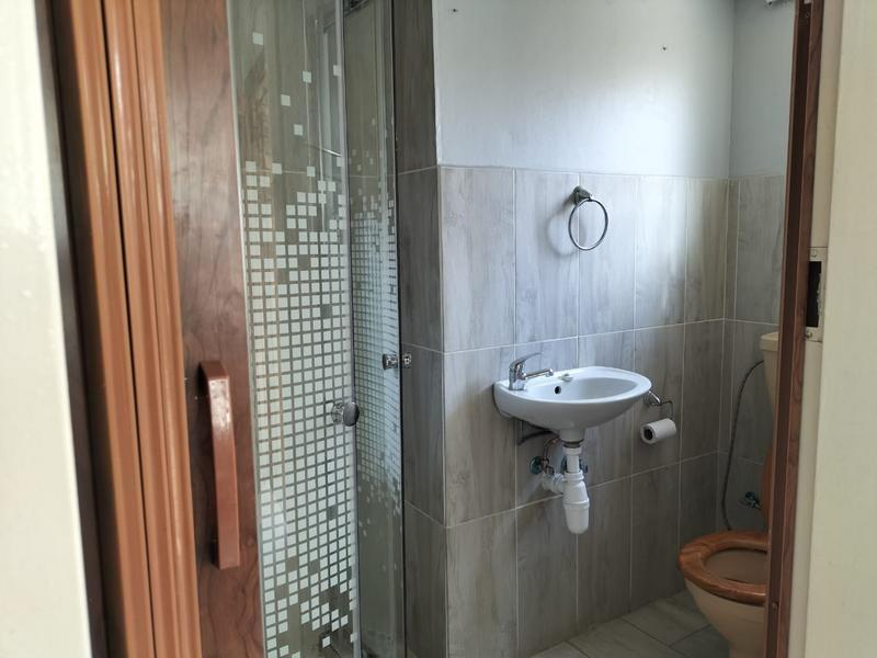 4 Bedroom Property for Sale in Birchleigh North Gauteng