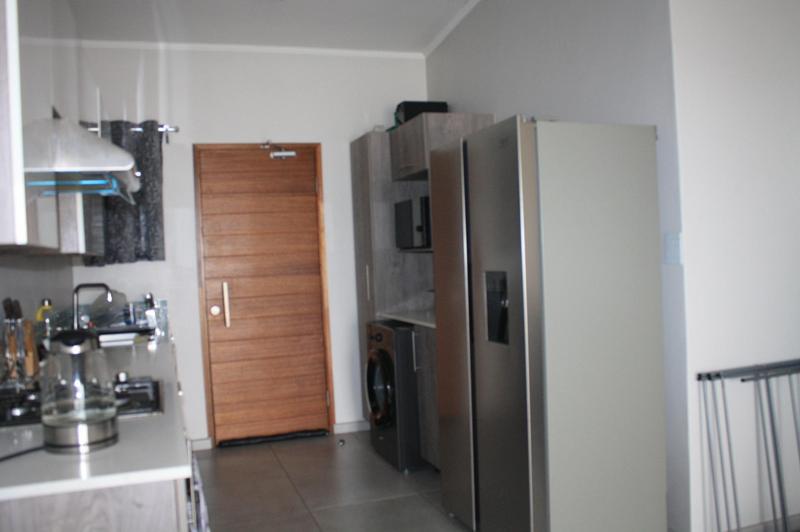 2 Bedroom Property for Sale in Glen Marais Gauteng