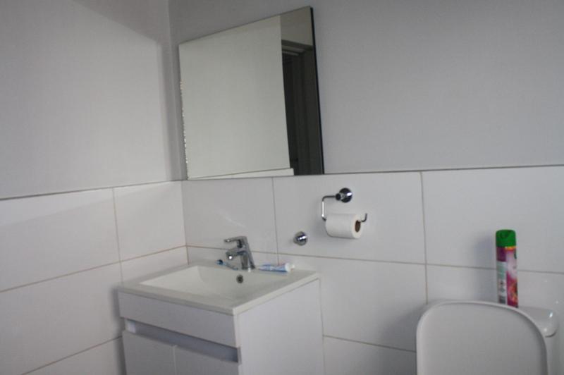 2 Bedroom Property for Sale in Glen Marais Gauteng