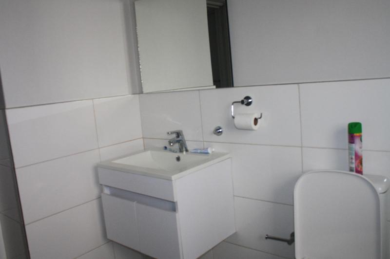 2 Bedroom Property for Sale in Glen Marais Gauteng