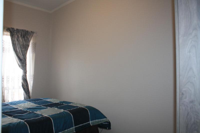 2 Bedroom Property for Sale in Glen Marais Gauteng