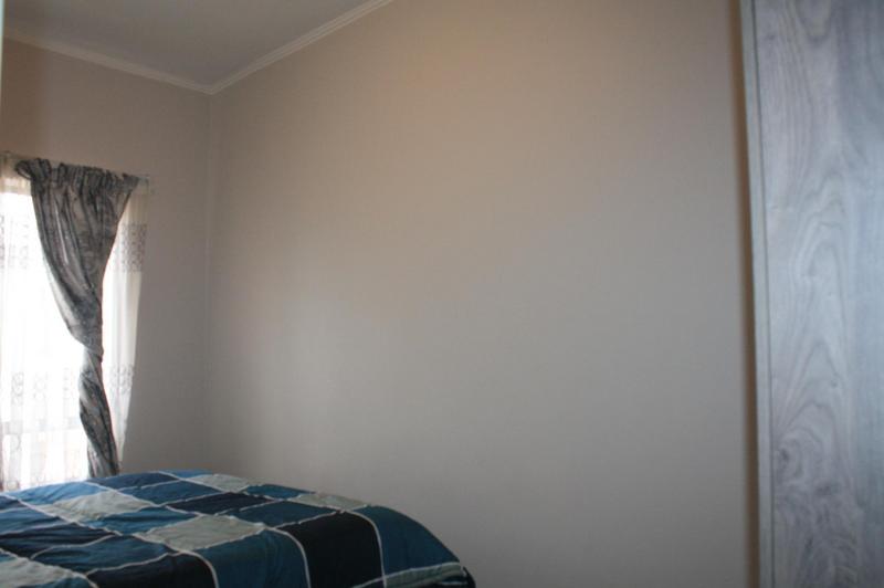 2 Bedroom Property for Sale in Glen Marais Gauteng