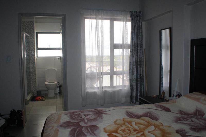 2 Bedroom Property for Sale in Glen Marais Gauteng