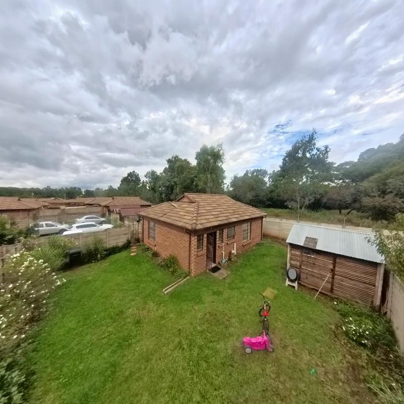 3 Bedroom Property for Sale in Clayville Gauteng