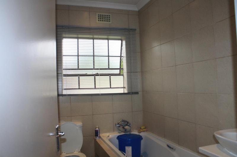 3 Bedroom Property for Sale in Clayville Gauteng