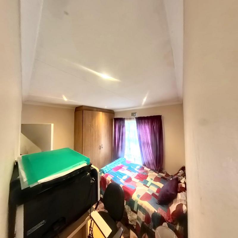 3 Bedroom Property for Sale in Clayville Gauteng