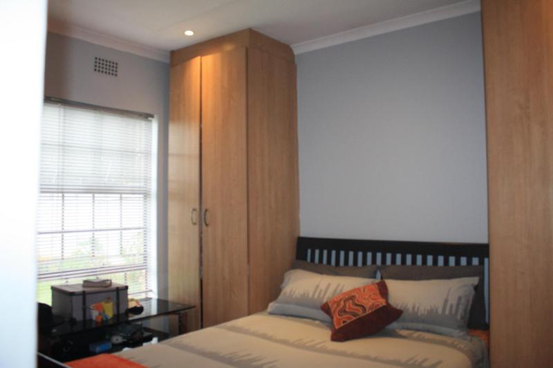 3 Bedroom Property for Sale in Clayville Gauteng