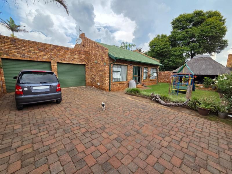 3 Bedroom Property for Sale in Annlin Gauteng
