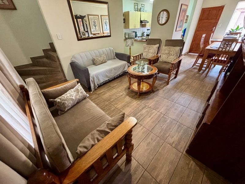 2 Bedroom Property for Sale in Annlin Gauteng