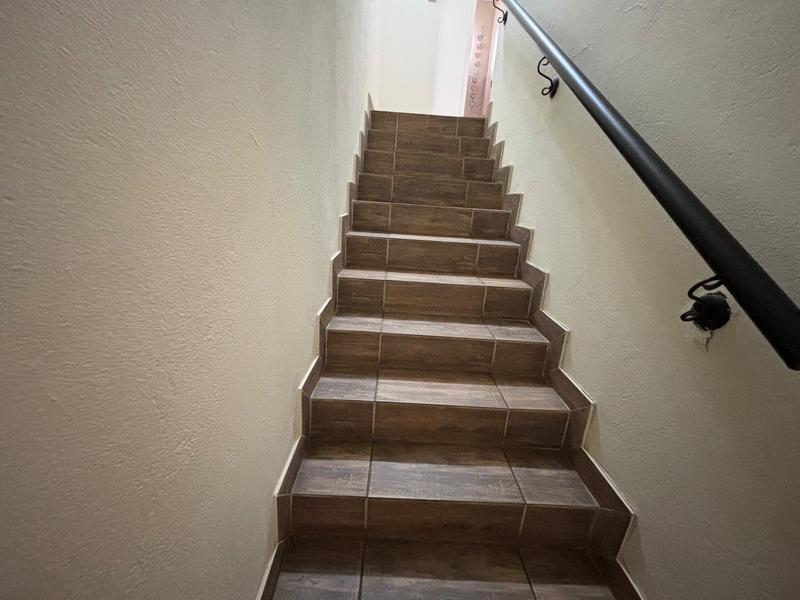 2 Bedroom Property for Sale in Annlin Gauteng