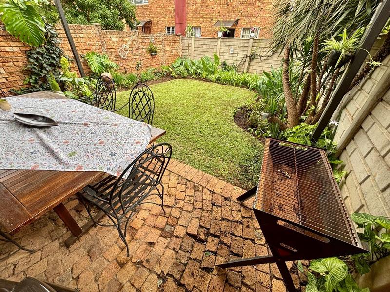 2 Bedroom Property for Sale in Annlin Gauteng