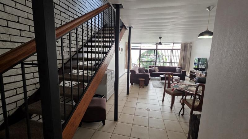 3 Bedroom Property for Sale in Sinoville Gauteng