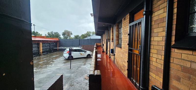 2 Bedroom Property for Sale in Forest Hill Gauteng