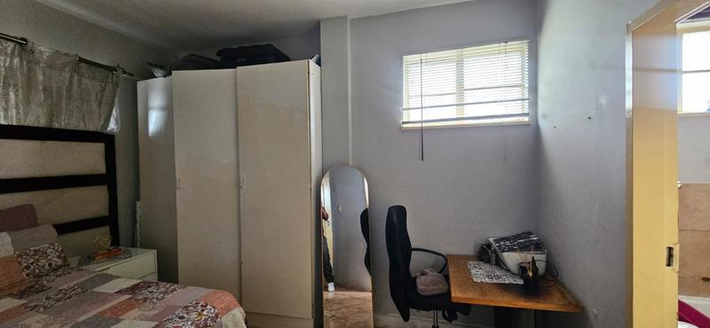 2 Bedroom Property for Sale in Forest Hill Gauteng