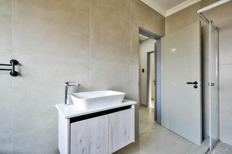 To Let 6 Bedroom Property for Rent in Savannah Country Estate Gauteng