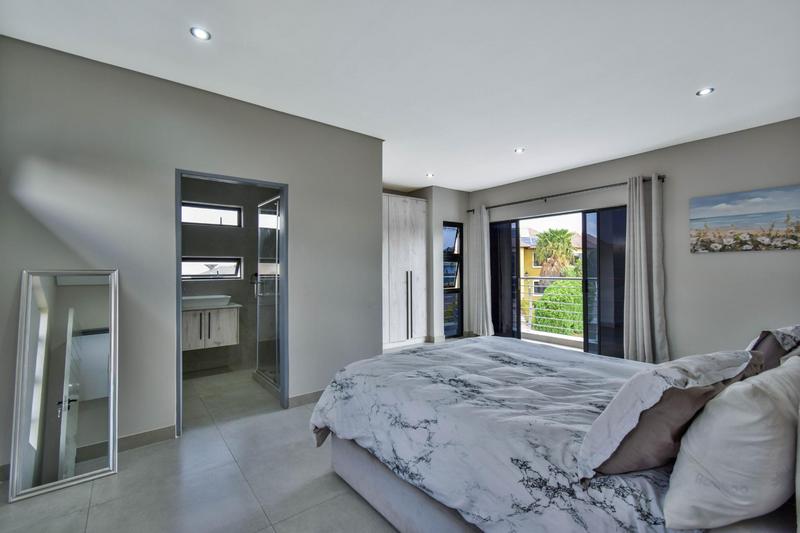 To Let 6 Bedroom Property for Rent in Savannah Country Estate Gauteng