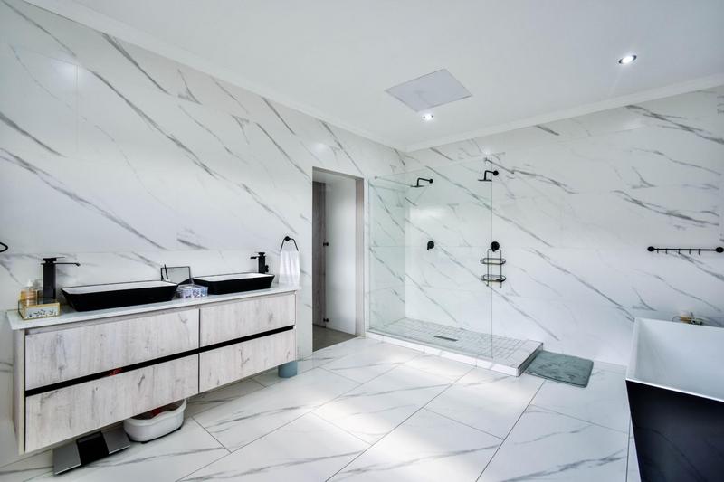 To Let 6 Bedroom Property for Rent in Savannah Country Estate Gauteng