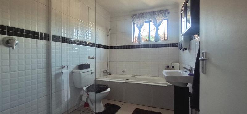 3 Bedroom Property for Sale in Reigerpark Gauteng