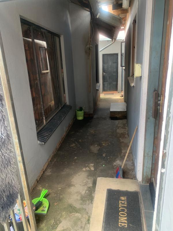 2 Bedroom Property for Sale in Tembisa Gauteng