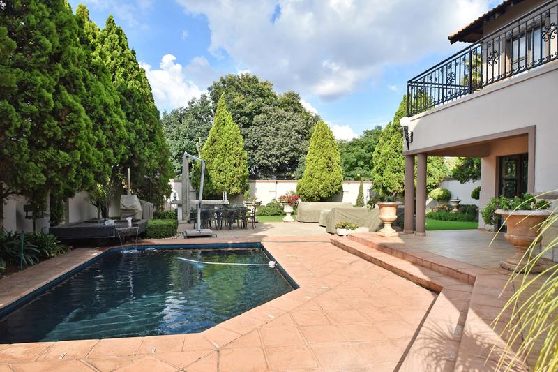 5 Bedroom Property for Sale in Bedfordview Gauteng