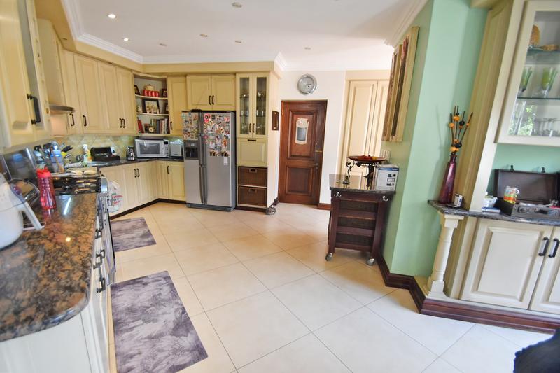 5 Bedroom Property for Sale in Bedfordview Gauteng