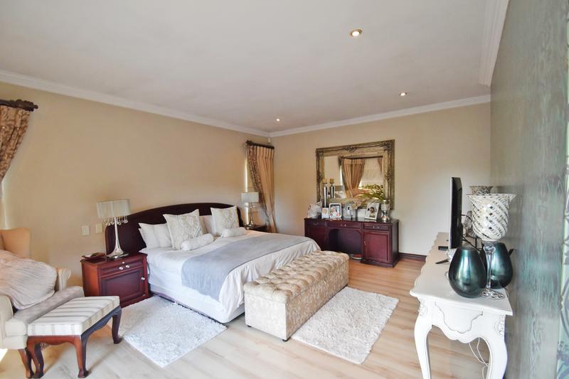 5 Bedroom Property for Sale in Bedfordview Gauteng