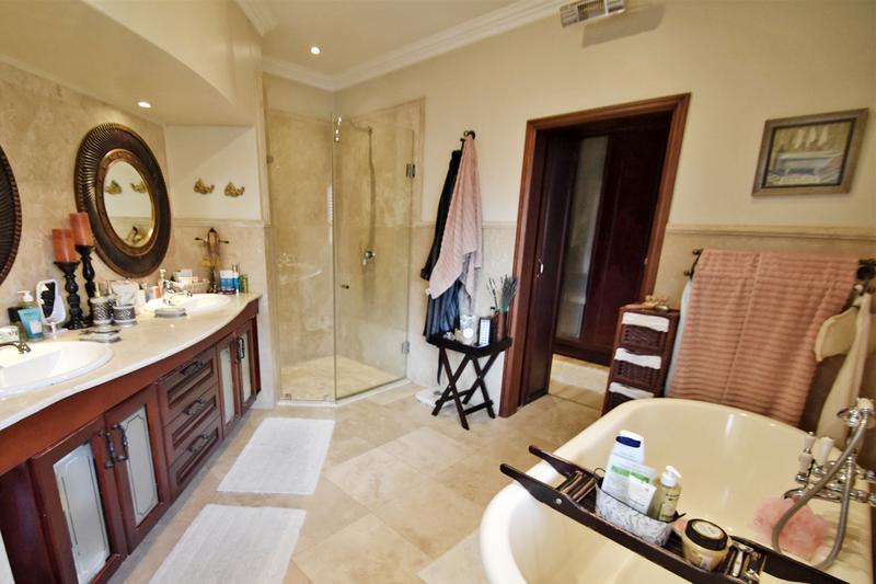 5 Bedroom Property for Sale in Bedfordview Gauteng