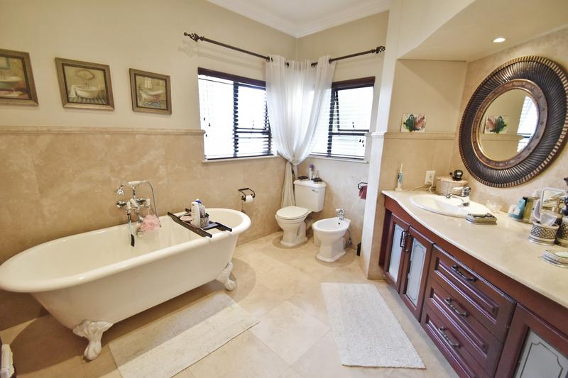 5 Bedroom Property for Sale in Bedfordview Gauteng