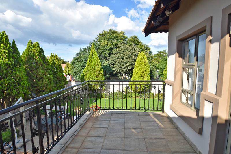 5 Bedroom Property for Sale in Bedfordview Gauteng