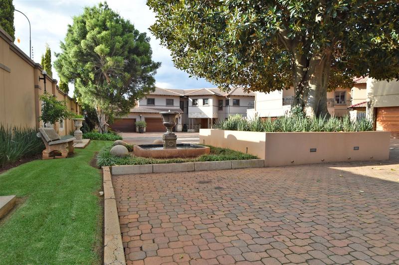 5 Bedroom Property for Sale in Bedfordview Gauteng