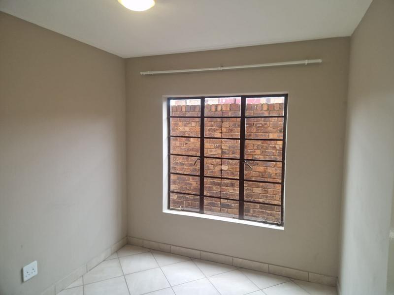 2 Bedroom Property for Sale in Kempton Park Gauteng