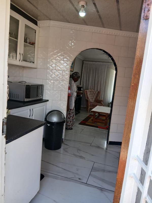 3 Bedroom Property for Sale in Protea Glen Gauteng