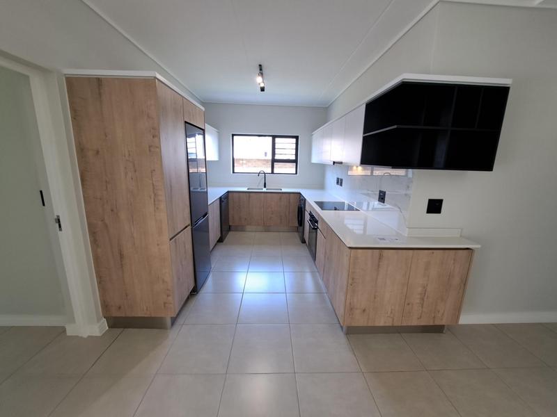 To Let 3 Bedroom Property for Rent in Mooikloof Gauteng
