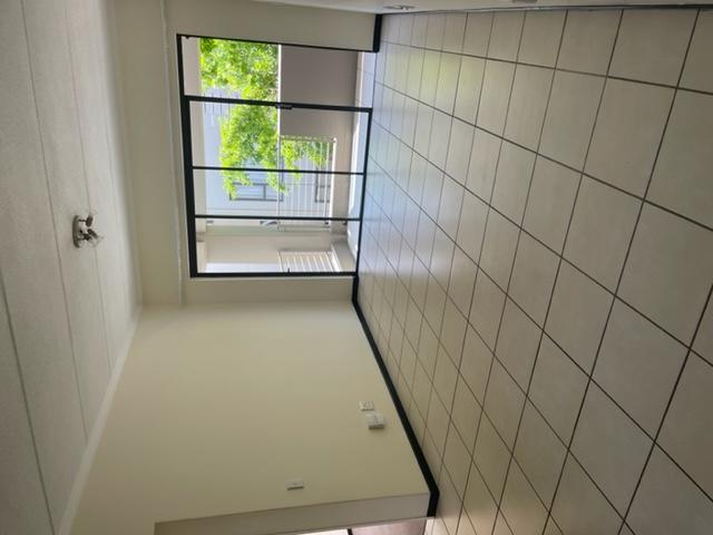 1 Bedroom Property for Sale in Bryanston Gauteng