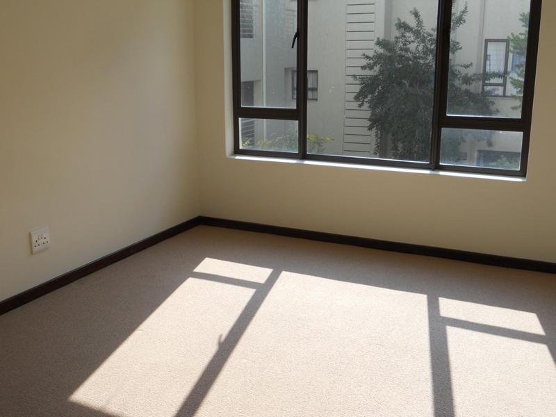 1 Bedroom Property for Sale in Bryanston Gauteng