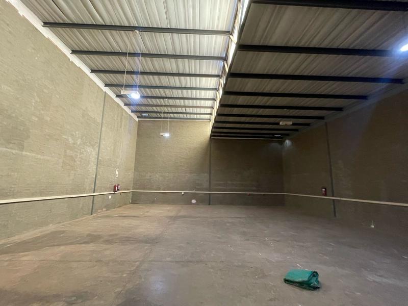 To Let commercial Property for Rent in Hennops Park Industrial Gauteng