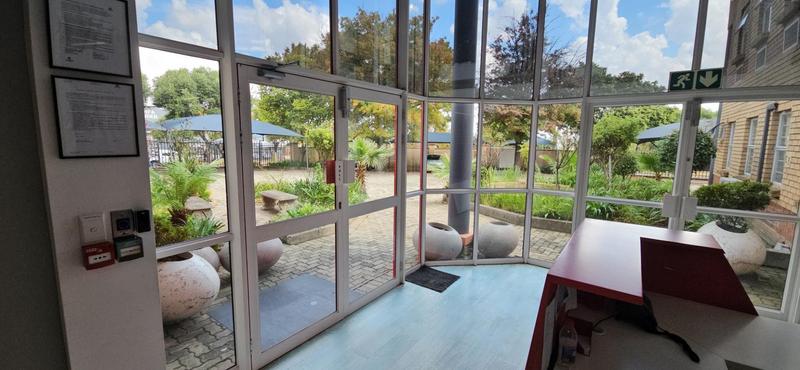 To Let commercial Property for Rent in Randjespark Gauteng