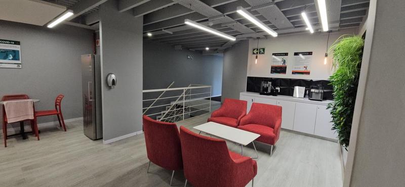 To Let commercial Property for Rent in Randjespark Gauteng