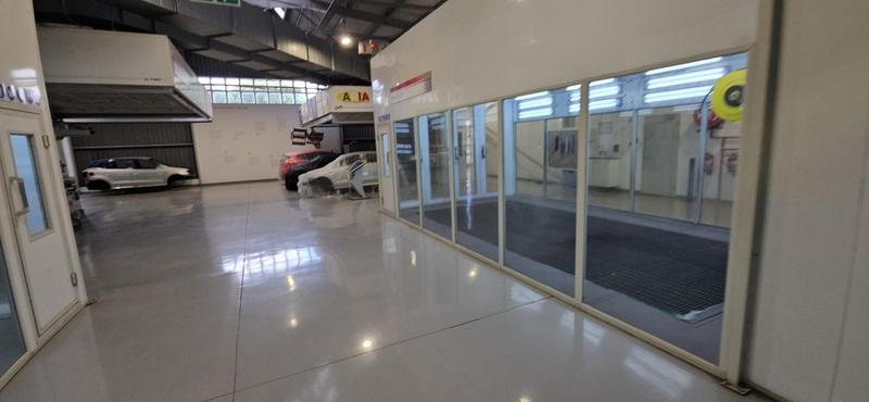 To Let commercial Property for Rent in Randjespark Gauteng