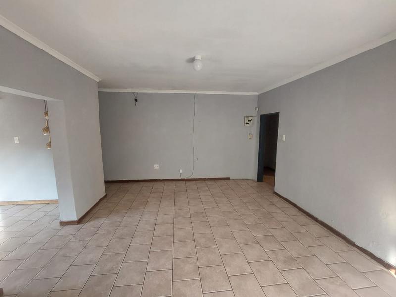 3 Bedroom Property for Sale in Mountain View Gauteng