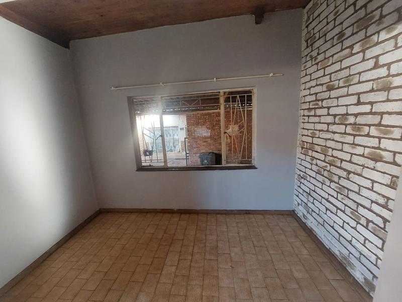 3 Bedroom Property for Sale in Mountain View Gauteng